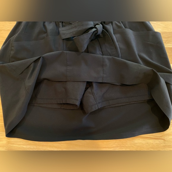 Athleta Paperbag Tie Waist Skort - Picture 6 of 8